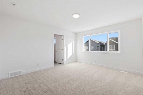 40 Corner Glen Green Ne, Calgary, AB - Indoor Photo Showing Other Room