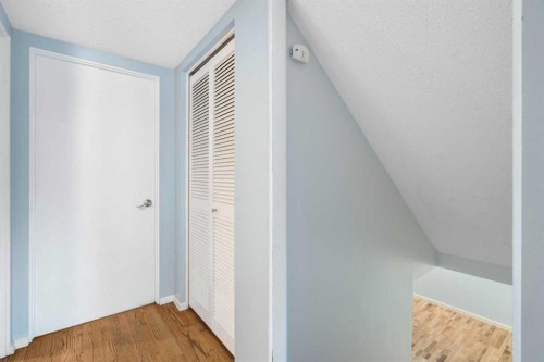 1447 Acadia Drive Se, Calgary, AB - Indoor Photo Showing Other Room