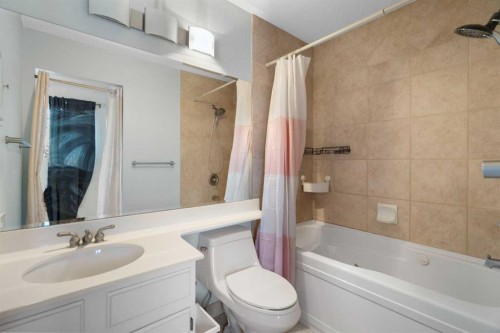 1447 Acadia Drive Se, Calgary, AB - Indoor Photo Showing Bathroom