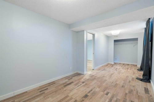 1447 Acadia Drive Se, Calgary, AB - Indoor Photo Showing Other Room
