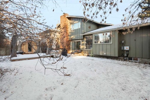 1447 Acadia Drive Se, Calgary, AB - Outdoor