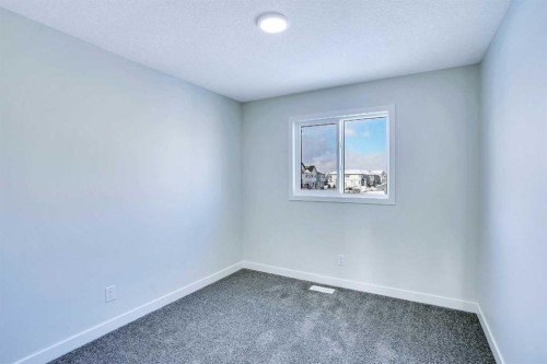 239 Savoy Landing Se, Calgary, AB - Indoor Photo Showing Other Room