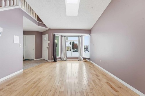 61 Martinview Crescent Ne, Calgary, AB - Indoor Photo Showing Other Room