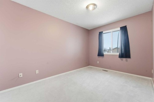 61 Martinview Crescent Ne, Calgary, AB - Indoor Photo Showing Other Room