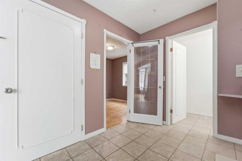 61 Martinview Crescent Ne, Calgary, AB - Indoor Photo Showing Other Room