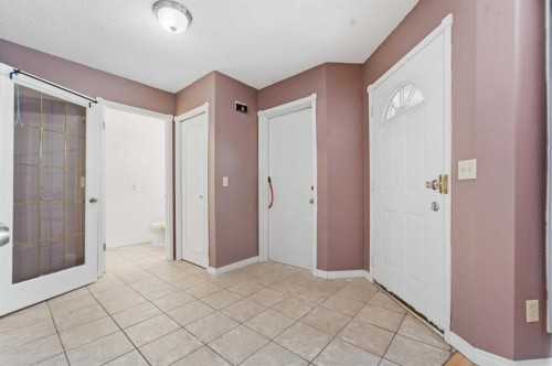 61 Martinview Crescent Ne, Calgary, AB - Indoor Photo Showing Other Room