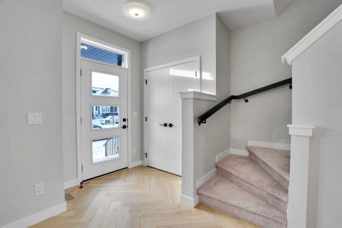 144 Cobblestone Gate Sw, Airdrie, AB - Indoor Photo Showing Other Room