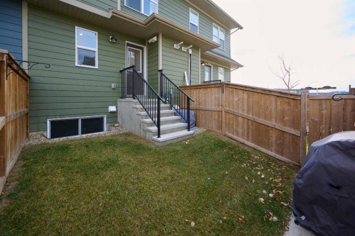352 Cranbrook Square Se, Calgary, AB - Outdoor With Exterior