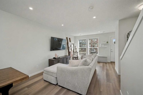 352 Cranbrook Square Se, Calgary, AB - Indoor Photo Showing Living Room