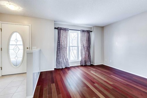 91 Covington Close Ne, Calgary, AB - Indoor Photo Showing Other Room