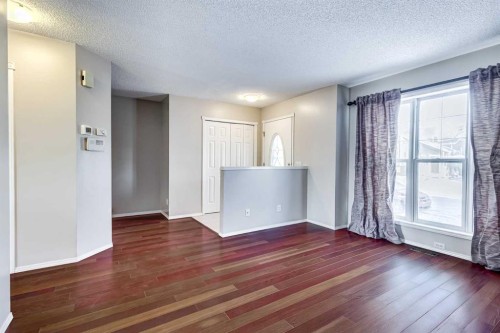 91 Covington Close Ne, Calgary, AB - Indoor Photo Showing Other Room