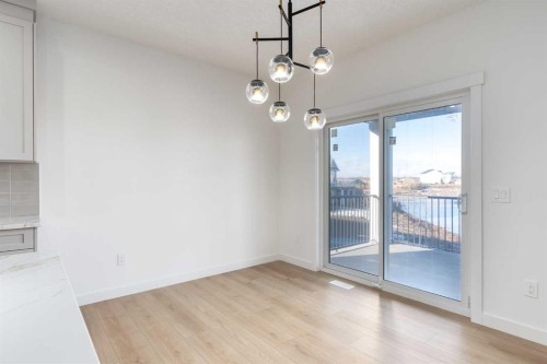 208 Monterey Bay Se, High River, AB - Indoor Photo Showing Other Room