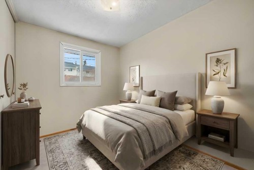 200 Van Horne Crescent Ne, Calgary, AB - Indoor Photo Showing Bedroom