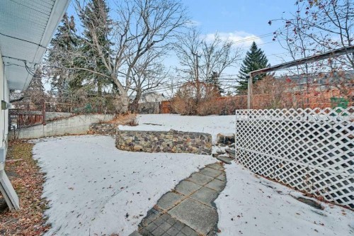 200 Van Horne Crescent Ne, Calgary, AB - Outdoor