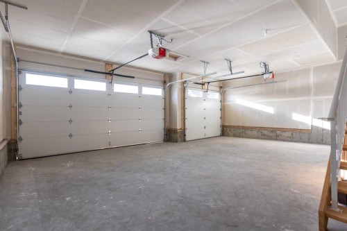 210 Monterey, High River, AB - Indoor Photo Showing Garage