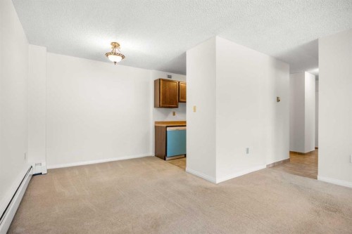 313-816 89 Avenue Sw, Calgary, AB - Indoor