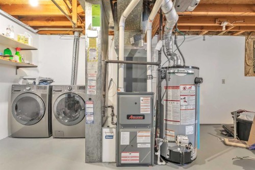 218 Pinemeadow Road Ne, Calgary, AB - Indoor Photo Showing Laundry Room