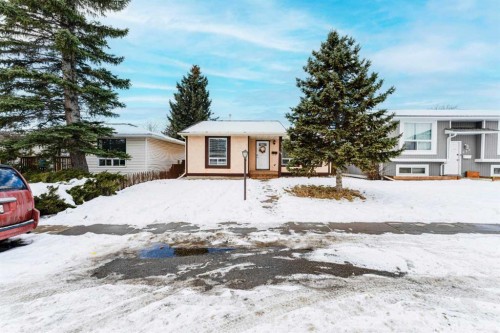 119 Falton Way Ne, Calgary, AB - Outdoor With Facade