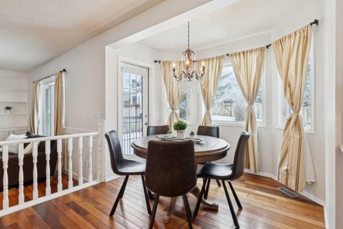 2208 Sirocco Drive Sw, Calgary, AB - Indoor Photo Showing Dining Room