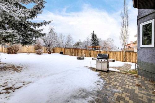 2208 Sirocco Drive Sw, Calgary, AB - Outdoor