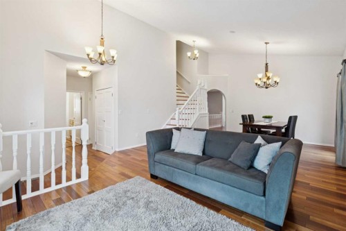 2208 Sirocco Drive Sw, Calgary, AB - Indoor Photo Showing Living Room