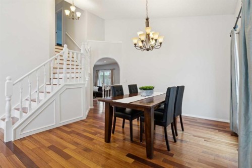 2208 Sirocco Drive Sw, Calgary, AB - Indoor Photo Showing Dining Room
