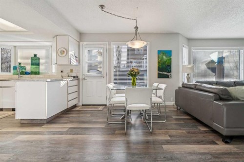 5945 Signal Ridge Heights Sw, Calgary, AB - Indoor