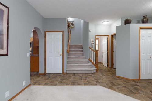 247 Mt Selkirk Close Se, Calgary, AB - Indoor Photo Showing Other Room