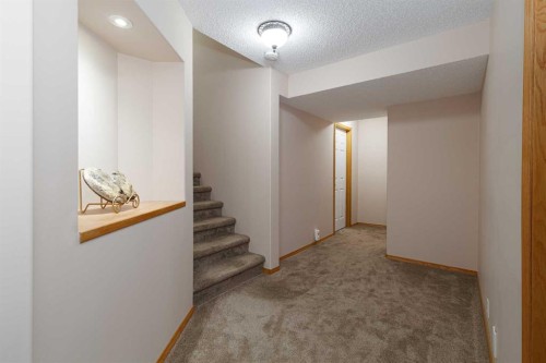 247 Mt Selkirk Close Se, Calgary, AB - Indoor Photo Showing Other Room