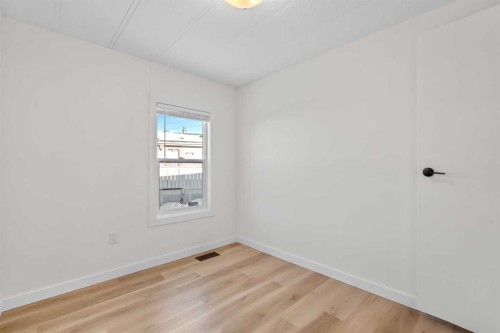 40-6724 17 Avenue Se, Calgary, AB 