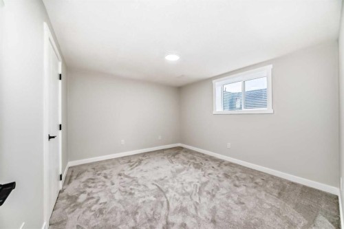 6791 Malvern Road Ne, Calgary, AB - Indoor Photo Showing Other Room