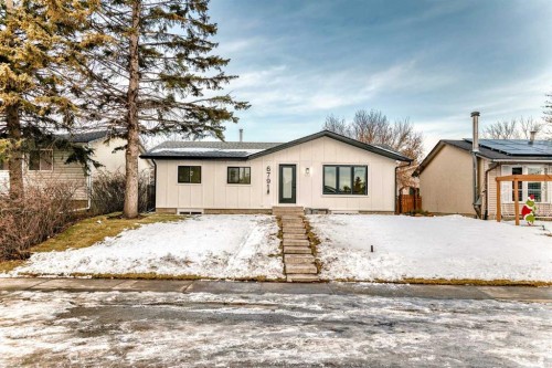 6791 Malvern Road Ne, Calgary, AB - Outdoor