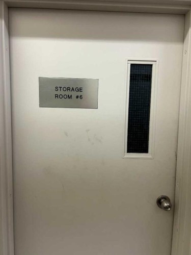 106-35 Richard Court Sw, Calgary, AB -  Photo Showing Other Room