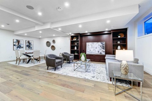 1936 31 Avenue Sw, Calgary, AB - Indoor