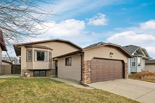128 Ventura Way Ne, Calgary, AB - Outdoor
