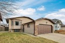 128 Ventura Way Ne, Calgary, AB  - Outdoor 