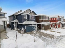 102 Creekside Way SW Calgary, AB T2X 4A9