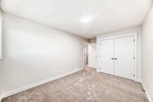 100 Beddington Circle Ne, Calgary, AB - Indoor Photo Showing Other Room