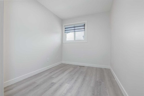 152 Falconridge Crescent Ne, Calgary, AB - Indoor Photo Showing Other Room