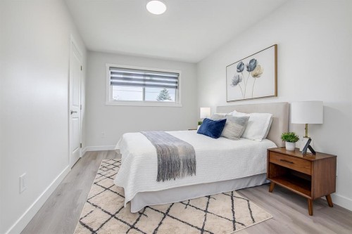 152 Falconridge Crescent Ne, Calgary, AB - Indoor Photo Showing Bedroom