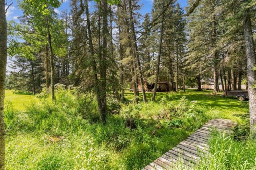 67 Bracken Point, Bragg Creek, AB - Outdoor