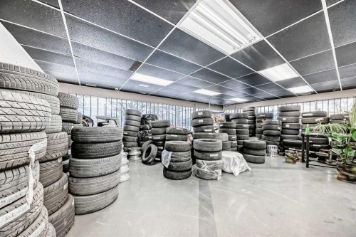 3505 32 Street Ne, Calgary, AB 