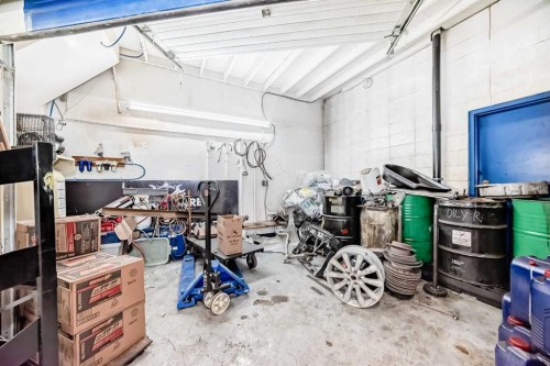 3505 32 Street Ne, Calgary, AB 