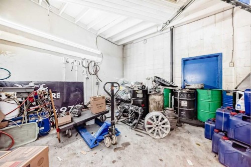 3505 32 Street Ne, Calgary, AB 