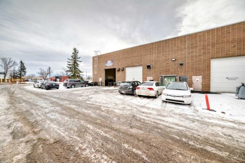 3505 32 Street Ne, Calgary, AB 