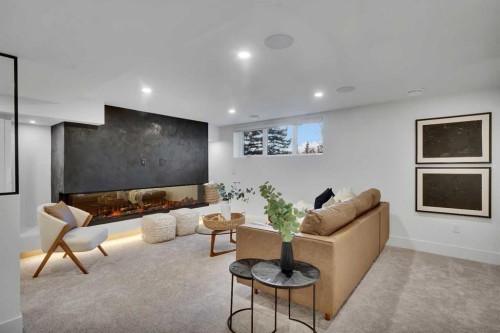 20 Roselake Street Nw, Calgary, AB - Indoor