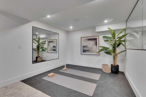 20 Roselake Street Nw, Calgary, AB - Indoor Photo Showing Other Room