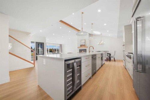 1016 Mapleglade Drive Se, Calgary, AB - Indoor Photo Showing Kitchen With Upgraded Kitchen