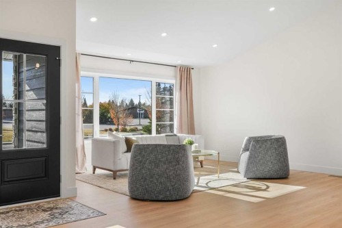 1016 Mapleglade Drive Se, Calgary, AB - Indoor
