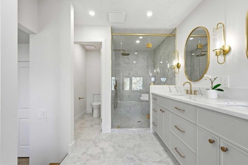 1016 Mapleglade Drive Se, Calgary, AB - Indoor Photo Showing Bathroom